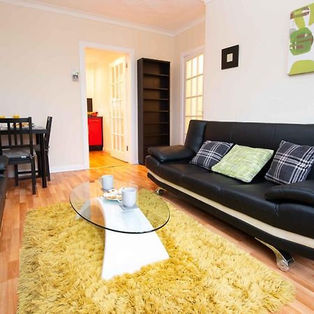 Premier - Chapel Apartment With Driveway! Cleland エクステリア 写真