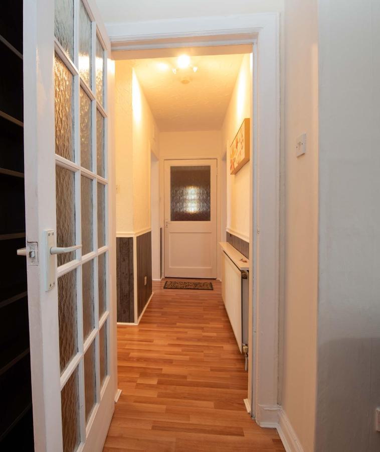 Premier - Chapel Apartment With Driveway! Cleland エクステリア 写真